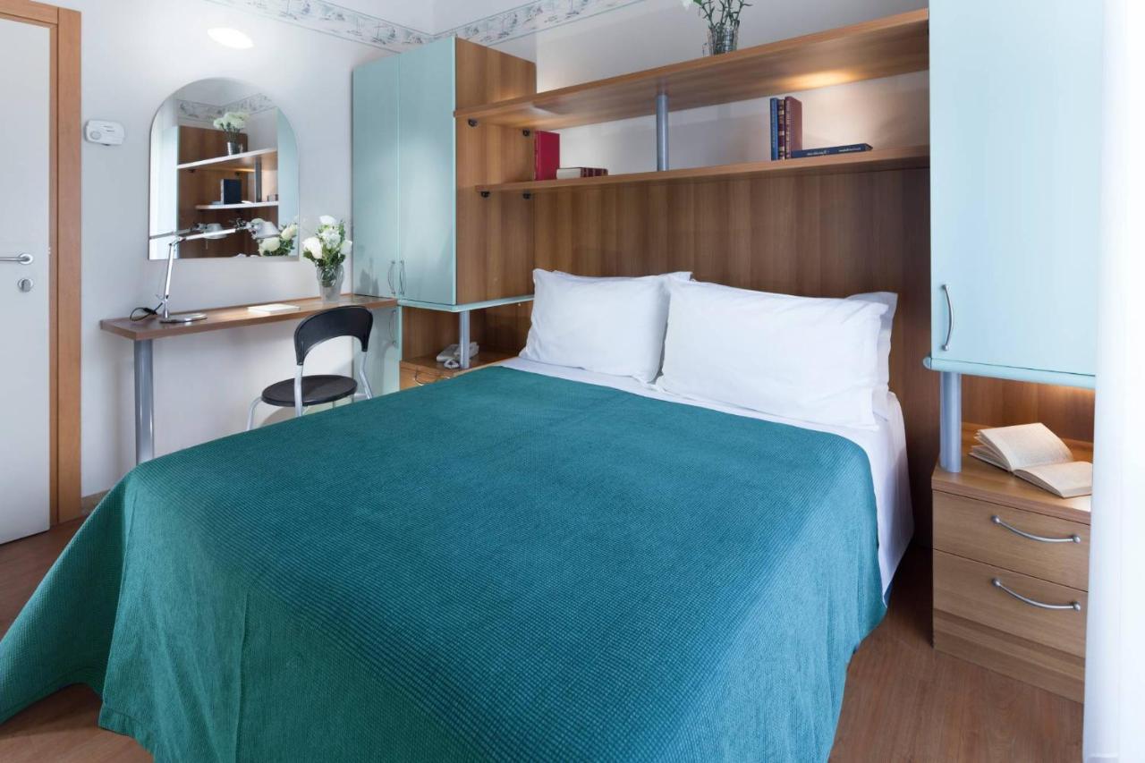Hotel Sampaoli بيلاريا-إيجيا مارينا المظهر الخارجي الصورة