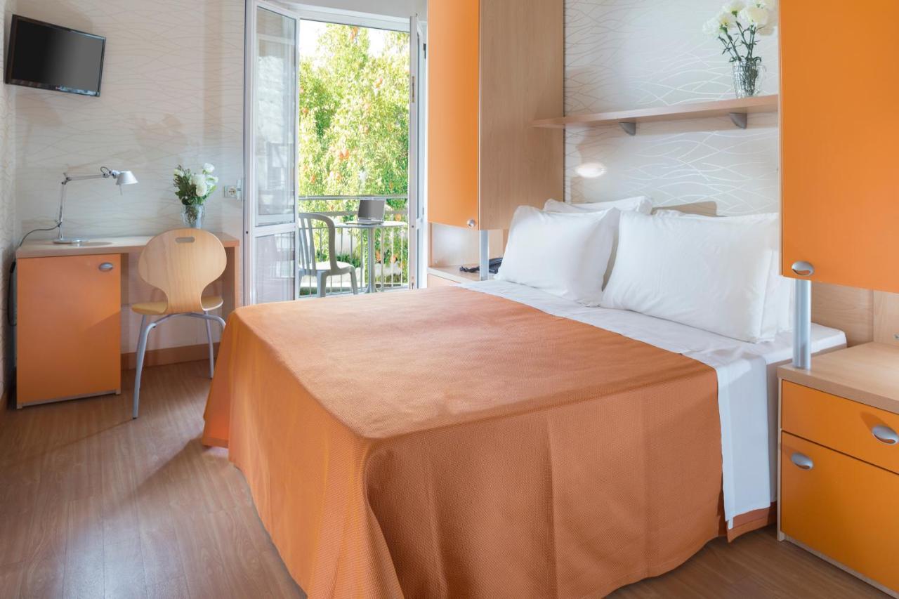 Hotel Sampaoli بيلاريا-إيجيا مارينا المظهر الخارجي الصورة