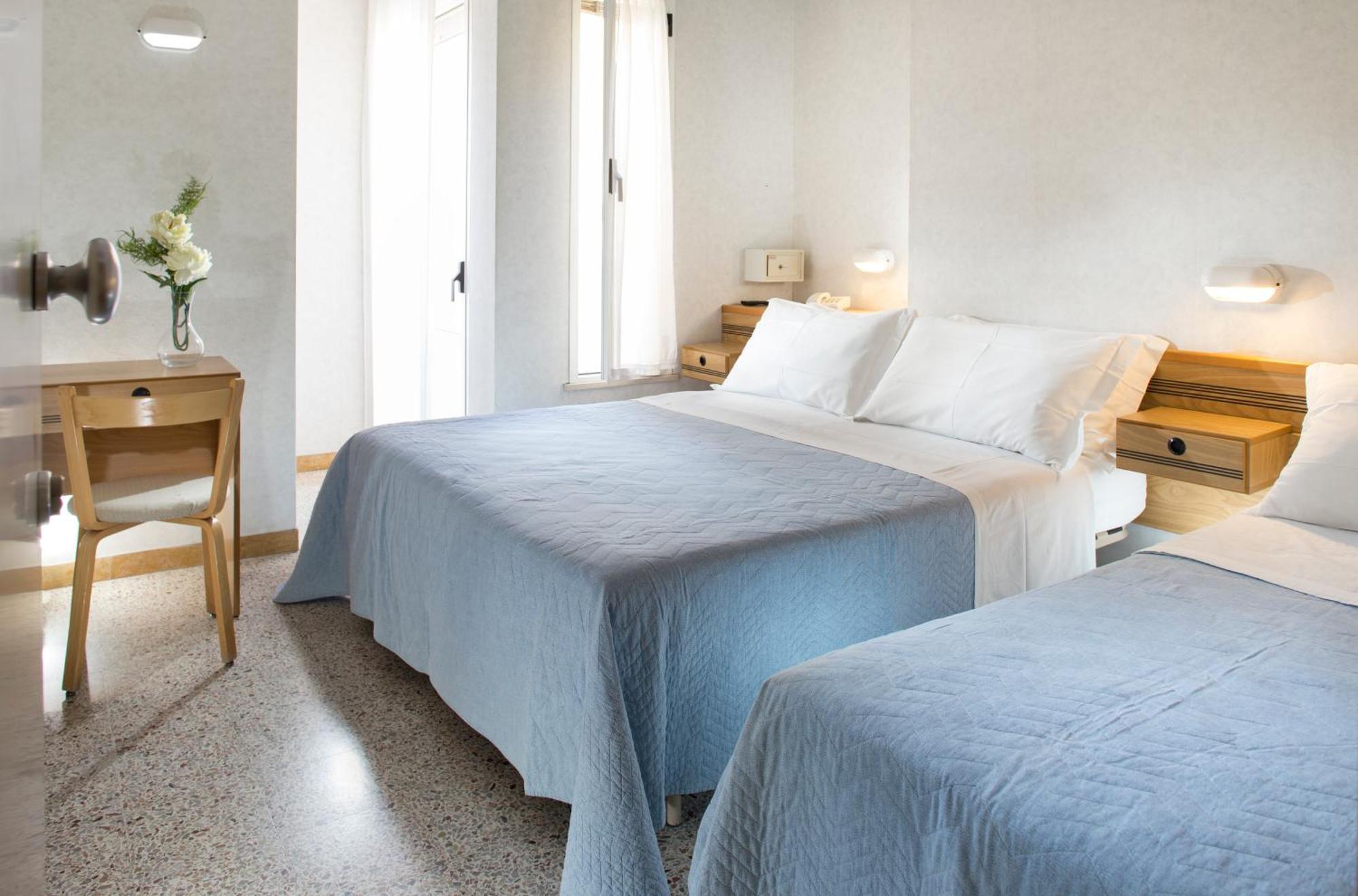 Hotel Sampaoli بيلاريا-إيجيا مارينا المظهر الخارجي الصورة